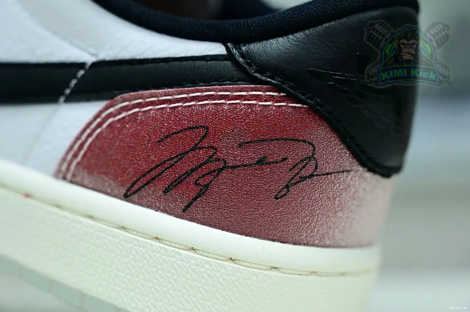 Jordan1 Trophy Low Air Room x OG Jordan Kimikick 0701